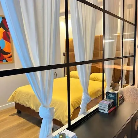 Apartment Old Town Luxury